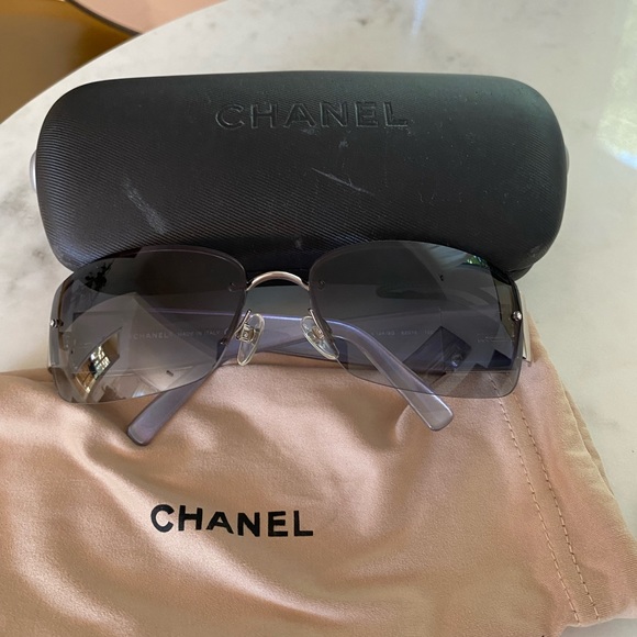 —SOLD—Chanel rimless sunglasses - Picture 7 of 10